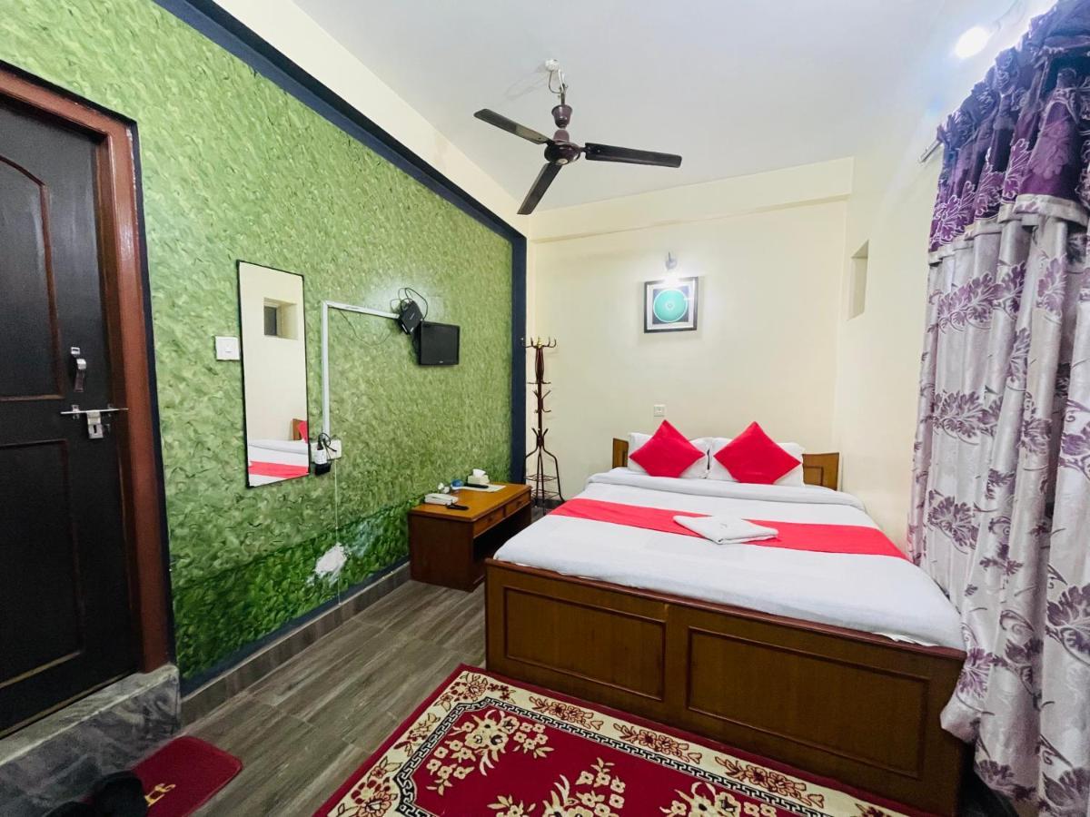 Hotel Old Durbar Pokhara Extérieur photo
