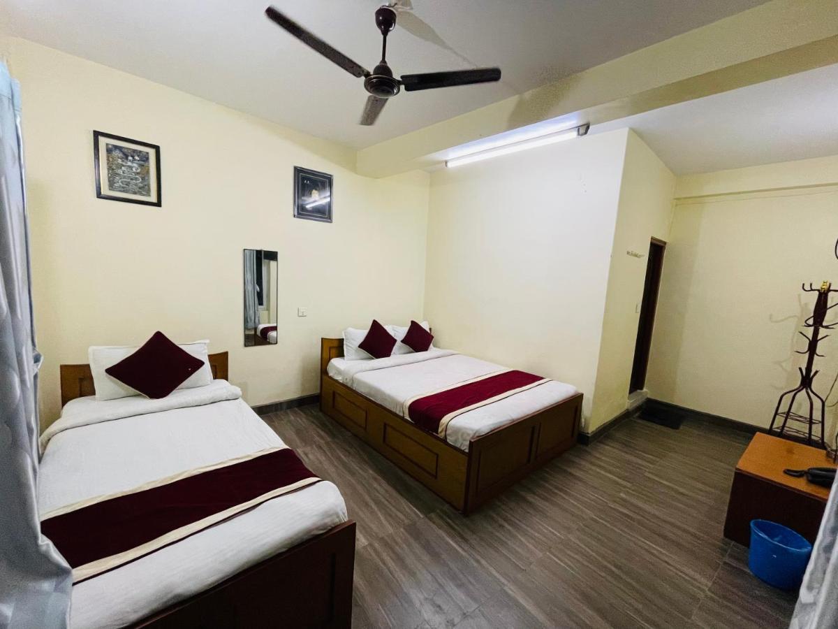 Hotel Old Durbar Pokhara Extérieur photo