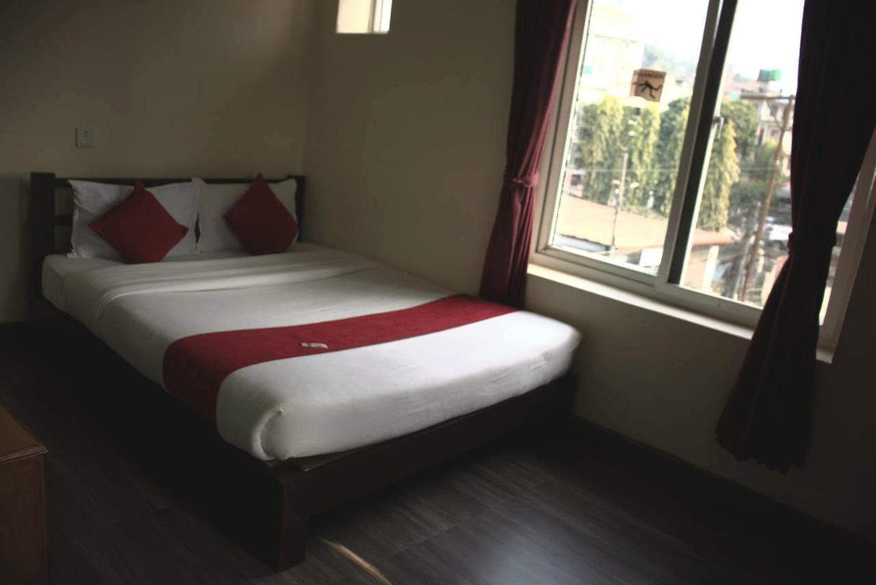 Hotel Old Durbar Pokhara Chambre photo