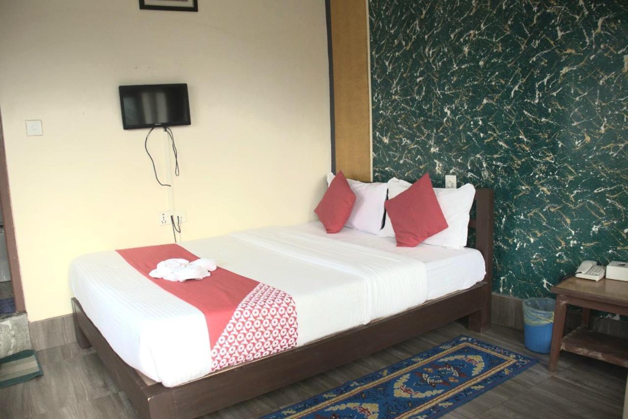 Hotel Old Durbar Pokhara Extérieur photo