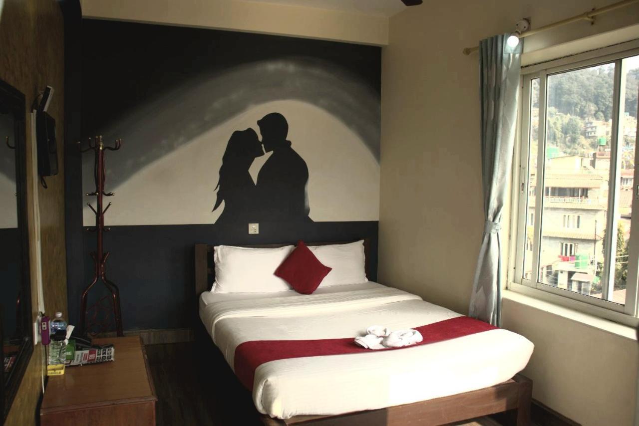 Hotel Old Durbar Pokhara Extérieur photo